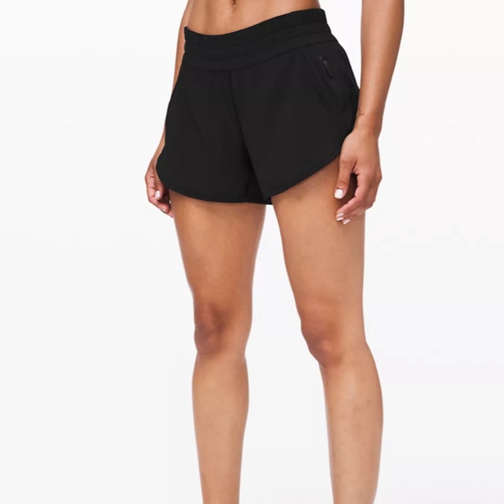 Lululemon tracker short V